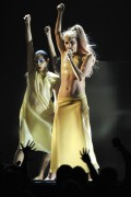 Лэди Гага (Lady Gaga) 53rd Annual GRAMMY Awards, show (2011-02-13) - 199xHQ 378bde473507200