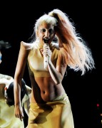 Лэди Гага (Lady Gaga) 53rd Annual GRAMMY Awards, show (2011-02-13) - 199xHQ A82a4c473507669