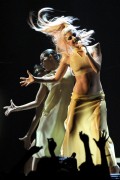 Лэди Гага (Lady Gaga) 53rd Annual GRAMMY Awards, show (2011-02-13) - 199xHQ F29fcb473508629