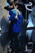 Лэди Гага (Lady Gaga) MTV Video Music Awards at the Barclays Center, show (New York, 25.08.2013) - 276xHQ 423e1f473524785