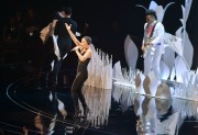 Лэди Гага (Lady Gaga) MTV Video Music Awards at the Barclays Center, show (New York, 25.08.2013) - 276xHQ 8ce41d473523576