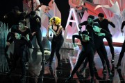 Лэди Гага (Lady Gaga) MTV Video Music Awards at the Barclays Center, show (New York, 25.08.2013) - 276xHQ 93fcb0473524154