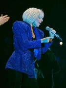 Лэди Гага (Lady Gaga) MTV Video Music Awards at the Barclays Center, show (New York, 25.08.2013) - 276xHQ F5cc46473526126