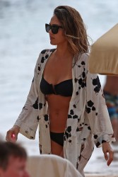 http://thumbnails114.imagebam.com/47437/f0a8ca474365789.jpg