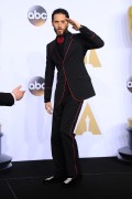 Джаред Лето (Jared Leto) 88th Annual Academy Awards at Hollywood & Highland Center in Hollywood (February 28, 2016) (105xHQ) 935631474709627