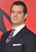 Генри Кавилл (Henry Cavill) European Premiere of 'Batman V Superman Dawn Of Justice' at Odeon Leicester Square in London (March 22, 2016) - 109xHQ 0c73ac474714818