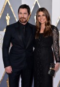 Кристиан Бэйл (Christian Bale) 88th Annual Academy Awards held at the Dolby Theatre in Hollywood, Los Angeles, California (February 28, 2016) - 42xHQ 2e0814474716588