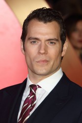 Henry Cavill - European Premiere of 'Batman V Superman Dawn Of Justice' at Odeon Leicester Square in London (March 22, 2016) - 40xHQ 42ba5f474714053
