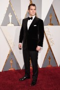 Генри Кавилл (Henry Cavill) 88th Annual Academy Awards at Hollywood & Highland Center in Hollywood (February 28, 2016) - 41xHQ 464fa3474715674