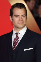 Henry Cavill - European Premiere of 'Batman V Superman Dawn Of Justice' at Odeon Leicester Square in London (March 22, 2016) - 40xHQ 5d7f72474714090