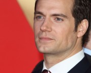 Генри Кавилл (Henry Cavill) European Premiere of 'Batman V Superman Dawn Of Justice' at Odeon Leicester Square in London (March 22, 2016) - 109xHQ 9f615f474714772