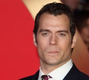 Генри Кавилл (Henry Cavill) European Premiere of 'Batman V Superman Dawn Of Justice' at Odeon Leicester Square in London (March 22, 2016) - 109xHQ D8cf5b474714777