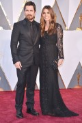 Кристиан Бэйл (Christian Bale) 88th Annual Academy Awards held at the Dolby Theatre in Hollywood, Los Angeles, California (February 28, 2016) - 42xHQ Faf736474716737