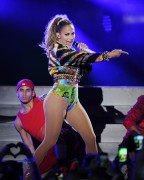 Дженнифер Лопез (Jennifer Lopez) iHeartRadio Ultimate Pool Party (Day 2) Show, 2014 (95xHQ) 07c389475266792