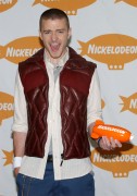Джастин Тимберлэйк (Justin Timberlake) Nickelodeon's 16th Annual Kids' Choice Awards, Press Room, Santa Monica (12.04.2003) (3xHQ) 1ef6f2475689072
