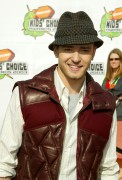 Джастин Тимберлэйк (Justin Timberlake) Nickelodeon's 16th Annual Kids' Choice Awards - Arrivals, Santa Monica (12.04.2003) (8xHQ) Dce226475689227