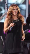 Дженнифер Лопез (Jennifer Lopez) Performs on Good Morning America’s Fal - 168xHQ 08dcb3475817963
