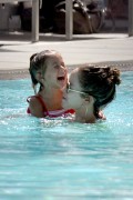 Дженнифер Лопез (Jennifer Lopez) At a pool - Miami, Florida - August 30, 2012 - 16xHQ 2661ac475815476