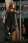 Дженнифер Лопез (Jennifer Lopez) Performs on Good Morning America’s Fal - 168xHQ 2a014c475816943