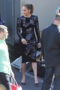 Дженнифер Лопез (Jennifer Lopez) arriving to set of 'American Idol' in Los Angeles (March 24, 2016) - 28xHQ 3d4254475816335