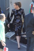 Дженнифер Лопез (Jennifer Lopez) arriving to set of 'American Idol' in Los Angeles (March 24, 2016) - 28xHQ 9590eb475816322