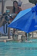 Дженнифер Лопез (Jennifer Lopez) At a pool - Miami, Florida - August 30, 2012 - 16xHQ 99831e475815508