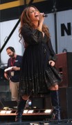 Дженнифер Лопез (Jennifer Lopez) Performs on Good Morning America’s Fal - 168xHQ B3c4c6475818117