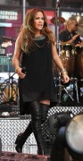 Дженнифер Лопез (Jennifer Lopez) Performs on Good Morning America’s Fal - 168xHQ C2070e475816724