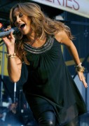 Дженнифер Лопез (Jennifer Lopez) Performs on Good Morning America’s Fal - 168xHQ C8ba57475816791