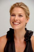 Эли Лартер (Ali Larter) Vera Anderson - Marigold Press Junket (11xHQ) 580bff476206847