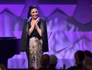 Деми Ловато (Demi Lovato) performing & accepting her Vanguard award at the GLAAD Media Awards in Los Angeles, show, 02.04.2016 (51xHQ) 06652f476561888