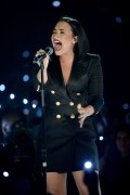 Деми Ловато (Demi Lovato) at the iHeartRadio Music Awards in Los Angeles, show, 03.04.2016 (25xHQ) 95b538476561359