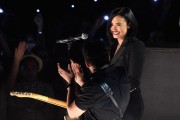 Деми Ловато (Demi Lovato) at the iHeartRadio Music Awards in Los Angeles, show, 03.04.2016 (25xHQ) Aaf616476561180
