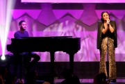 Деми Ловато (Demi Lovato) performing & accepting her Vanguard award at the GLAAD Media Awards in Los Angeles, show, 02.04.2016 (51xHQ) Bed694476562255