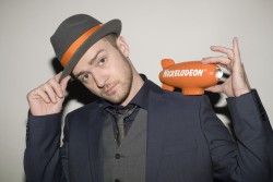 Джастин Тимберлэйк (Justin Timberlake) Nickelodion Promo Shoot 2007 (2xHQ) 9381bf477050636