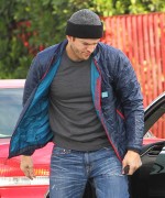 Ashton Kutcher out and about with his daughter Wyatt Kutcher in Los Angeles, California on November 28, 2016